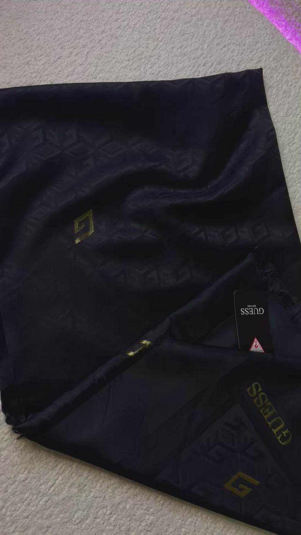 Étole Guess Noir
